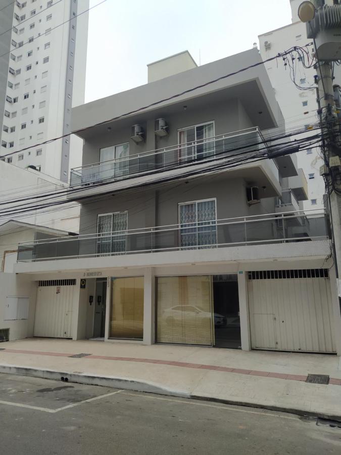Apartamento No Centro - 1 Balneário Camboriú 外观 照片